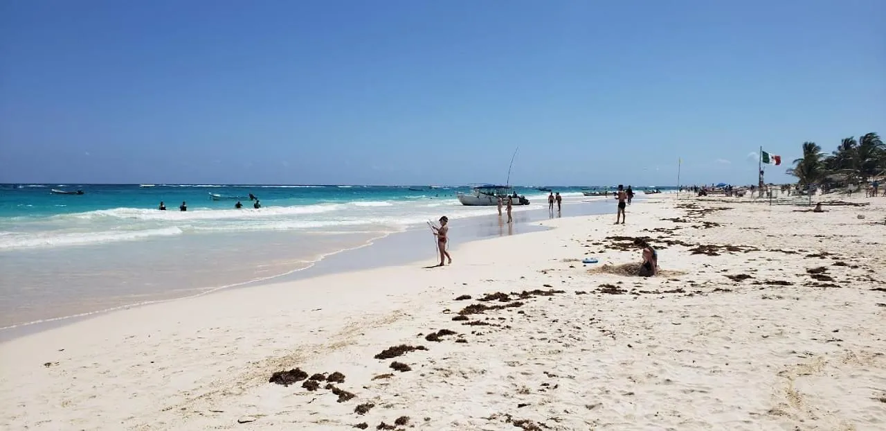 Hotel & Cabanas Zazil Kin Tulum